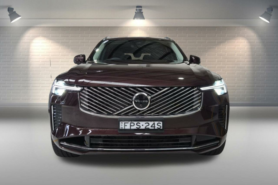 2025 Volvo XC90 L Series Ultra B5 Bright SUV Image 4