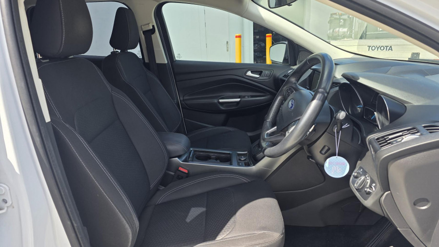 2017 Ford Escape ZG Ambiente SUV Image 10