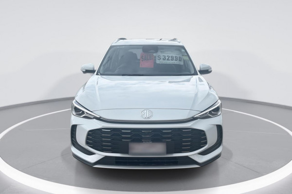2025 MG ZS ZS32 Essence Hybrid+ SUV Image 3