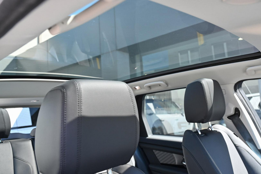 2025 MY25.5 Land Rover Discovery Sport L550 P200 S SUV