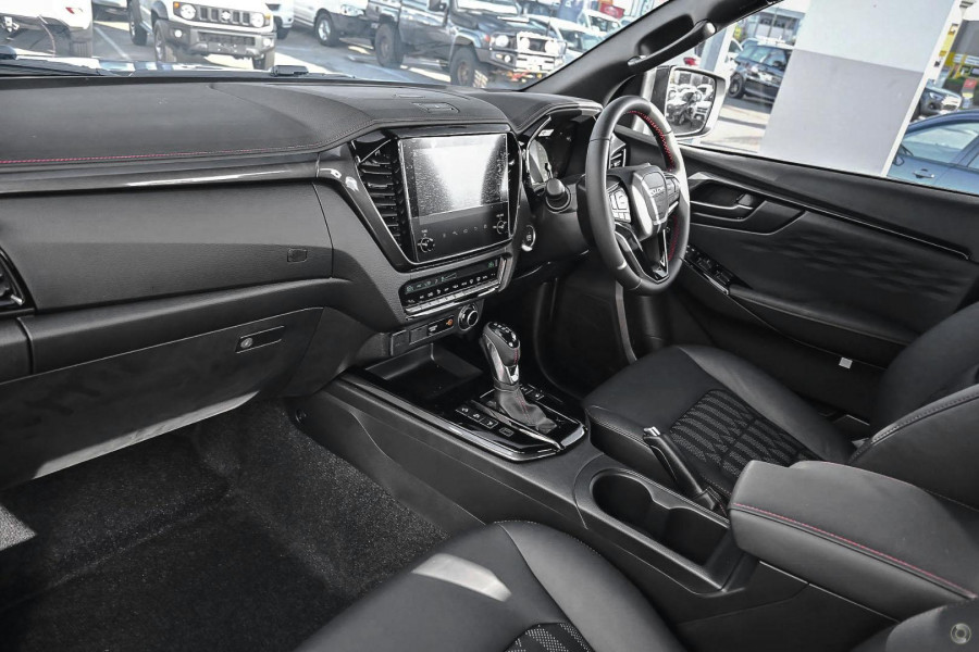 2025 MY24 Isuzu D-MAX  X-TERRAIN Ute Image 7