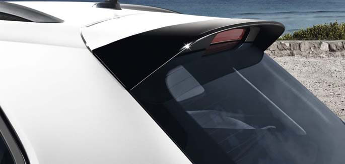Black roof edge spoiler