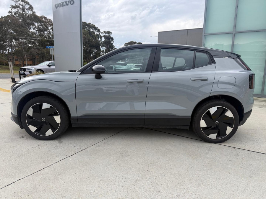 2024 MY25 Volvo EX30  Single Motor Extended Range Plus SUV Image 6