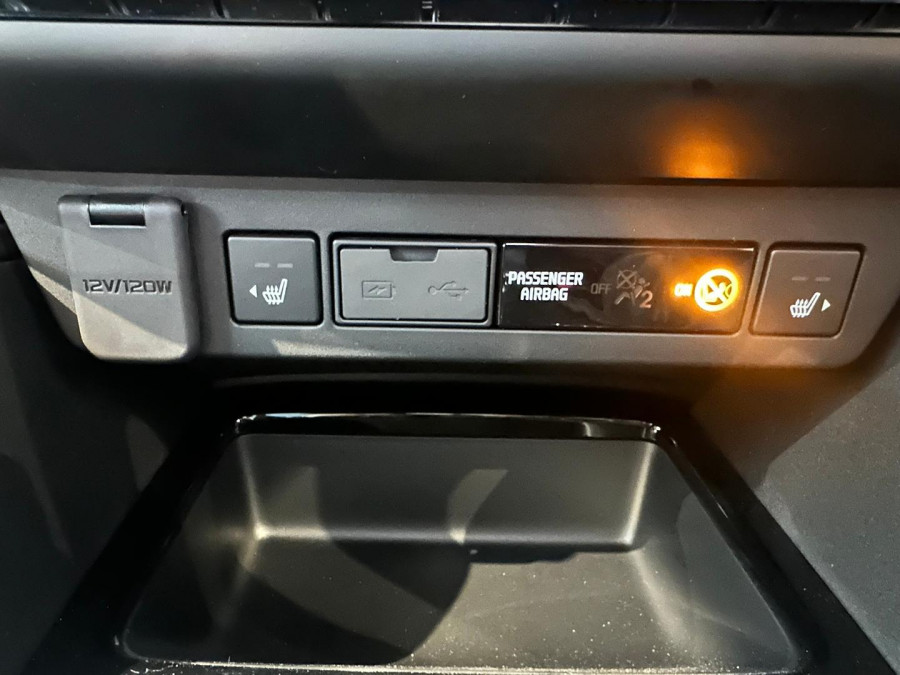2025 MY25.5 Isuzu MU-X RJ LS-T SUV Image 16