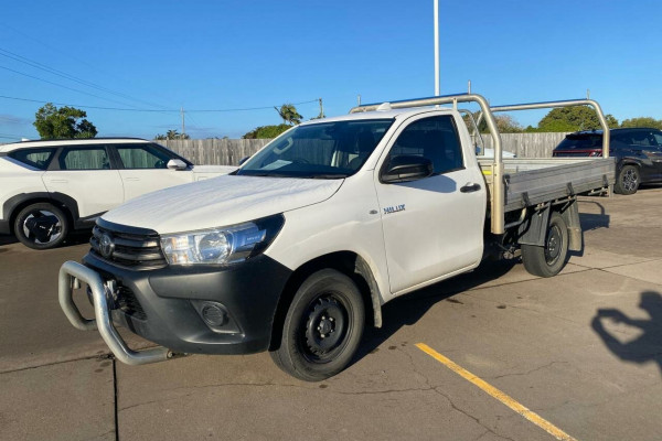 2022 Toyota HiLux TGN121R WorkMate Cab Chassis Image 8