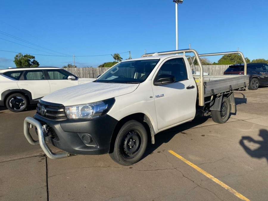 2022 Toyota HiLux TGN121R WorkMate Cab Chassis Image 8