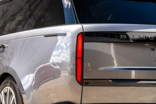 2025 Land Rover Range Rover L460 D350 HSE SUV image 22
