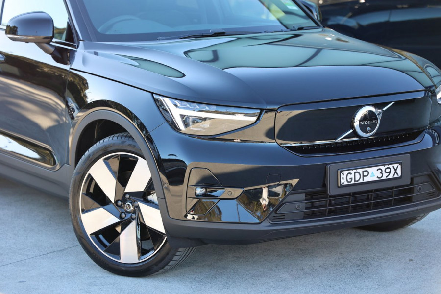 2026 MY27 Volvo EX40  Ultra Twin Motor Performance SUV Image 2