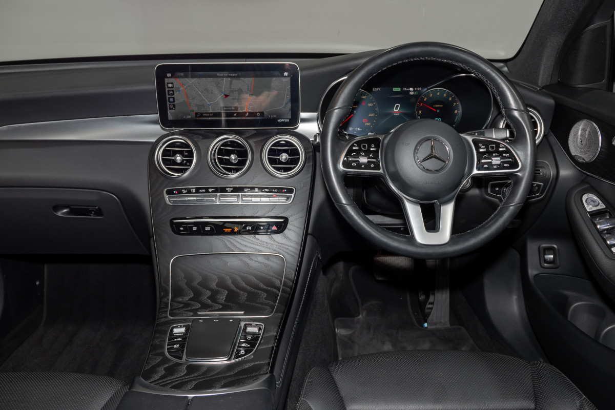 2020 Mercedes-Benz GLC-Class 300e 4matic (Hybrid) SUV