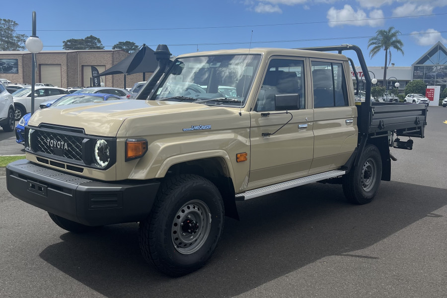 2025 MYon Toyota LandCruiser GDJL79R (Cab Chassis) WorkMate Double-Cab Cab-Chassis Image 14