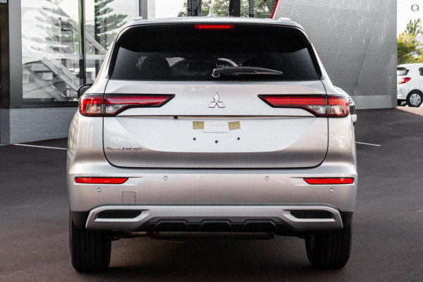 2024 Mitsubishi Outlander ZM LS SUV