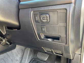 2011 MY10 Toyot Landcruiser VDJ200R  Altitude Wagon