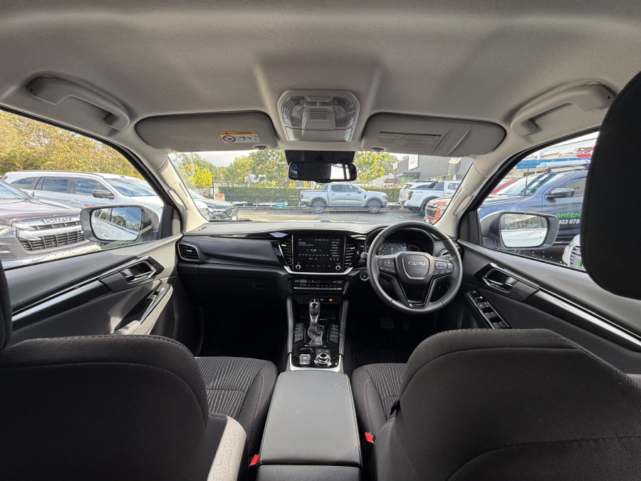 2025 MY25.5 Isuzu MU-X RJ LS-U SUV Image 14