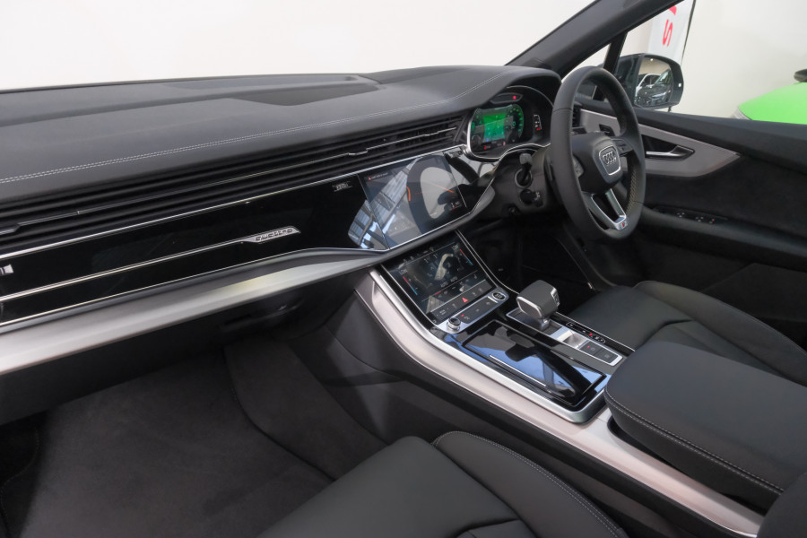 2026 MY25 Audi Q7 4M TFSI 250kW S line SUV