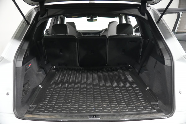 2020 Audi SQ7 TDI SUV image 35