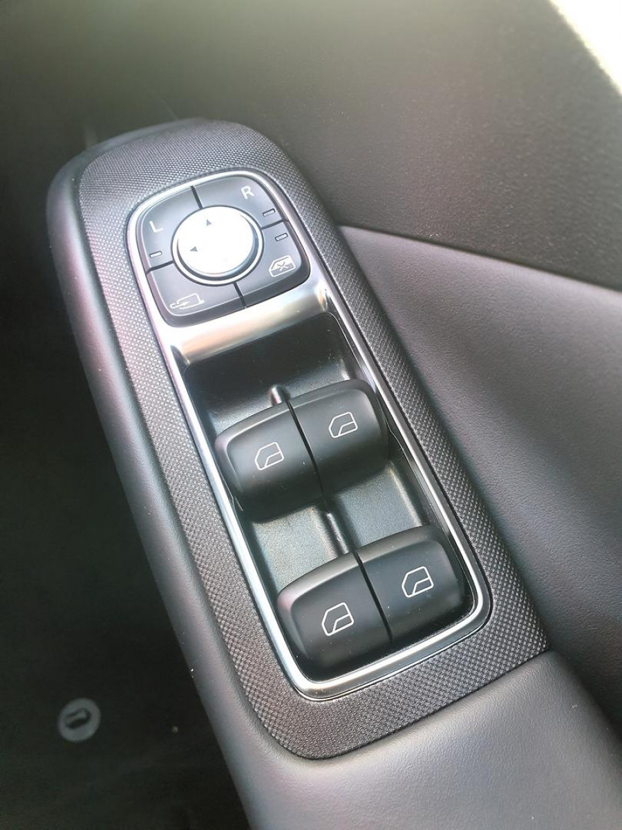 2026 MG MG4 EV Urban AH4E Essence 54 Hatch Image 15