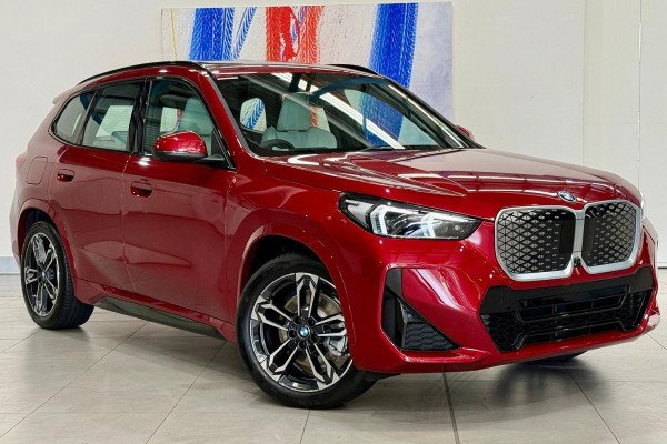 BMW iX1 xDrive30 M Sport U11