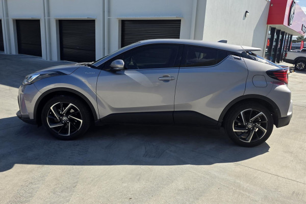 2022 Toyota C-HR NGX10R Koba SUV Image 6