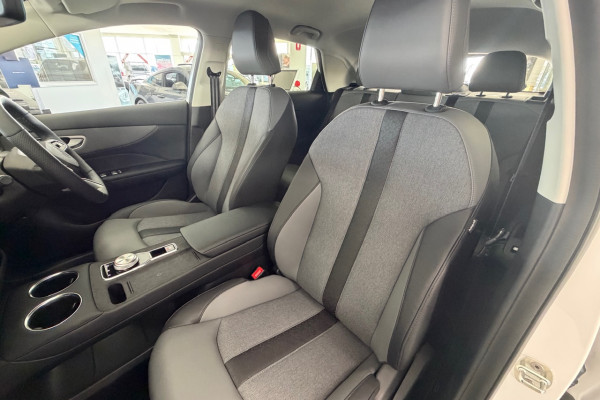 2026 MG MG4 AH4E Essence 64 Hatch Image 20