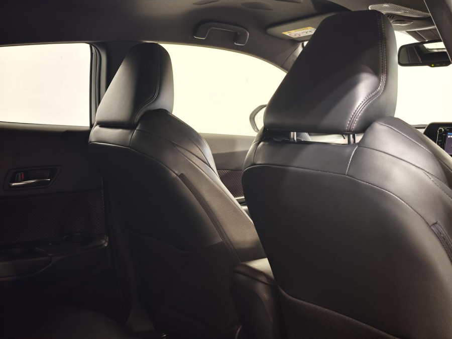2019 Toyota C-HR NGX10R Koba SUV Image 18