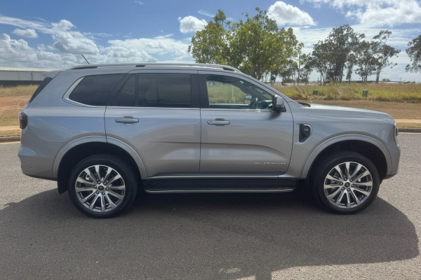 2024 Ford Everest UB Platinum SUV Image 2