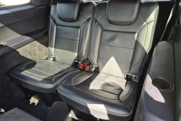 2015 Mercedes-Benz GL-Class X166 GL350 BlueTEC SUV Image 10