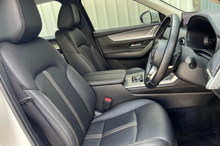 2023 Mazda CX-60 KH Series P50e Evolve SUV Image 10