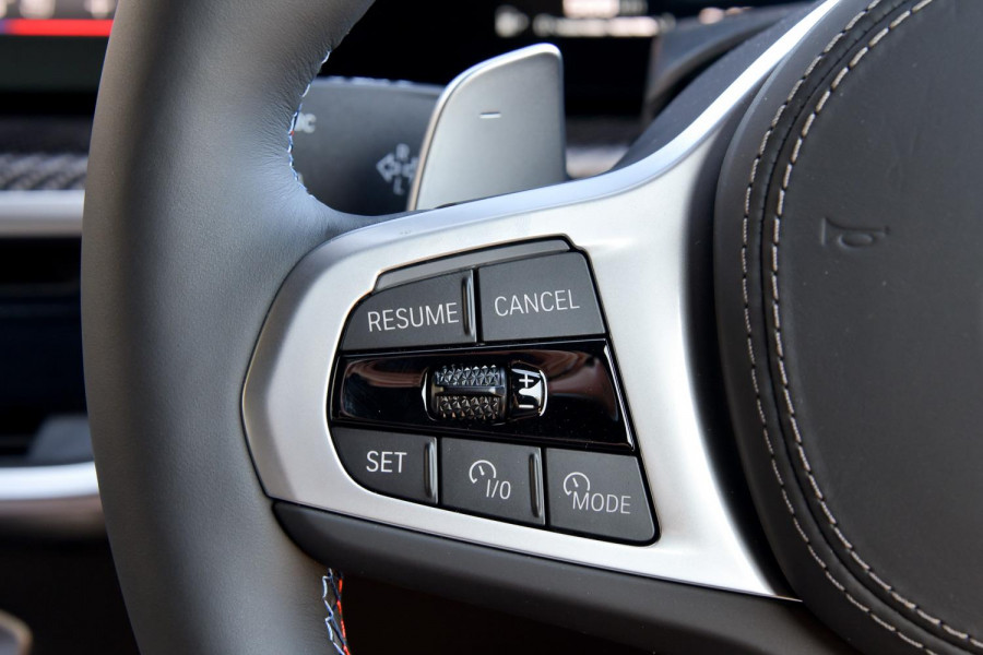 2025 BMW X7 G07 LCI M60i SUV