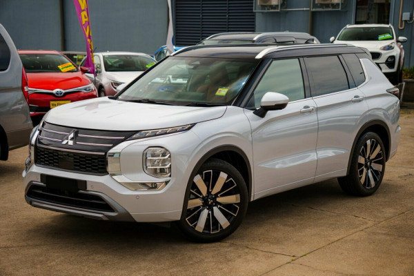 2025 Mitsubishi Outlander ZM Exceed Tourer SUV Image 1