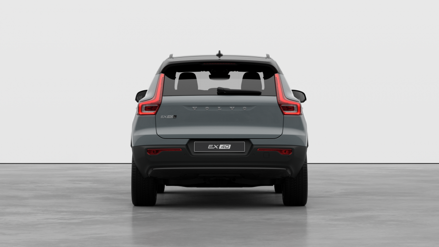 2026 Volvo EX40  Ultra Twin Motor Performance SUV Image 4