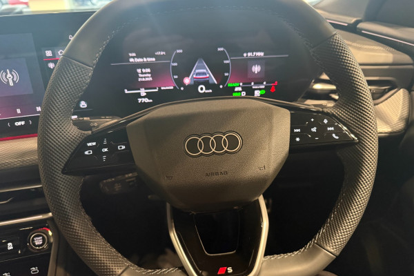 2025 Audi Q5 FY TDI Sport SUV Image 18