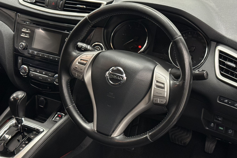2016 Nissan QASHQAI TS Wagon Image 17