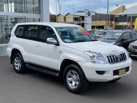 Toyota Landcruiser Prado GX KDJ120R