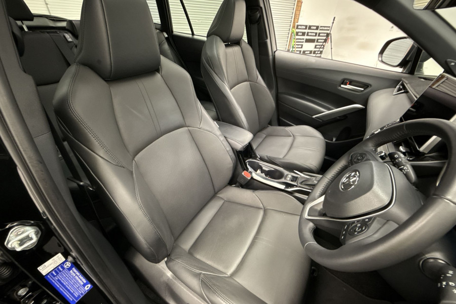 2024 Toyota Corolla Cross MXGH15R Atmos SUV Image 21