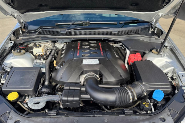 2016 HSV Clubsport Gen F2 R8 SV Black Sedan Image 25