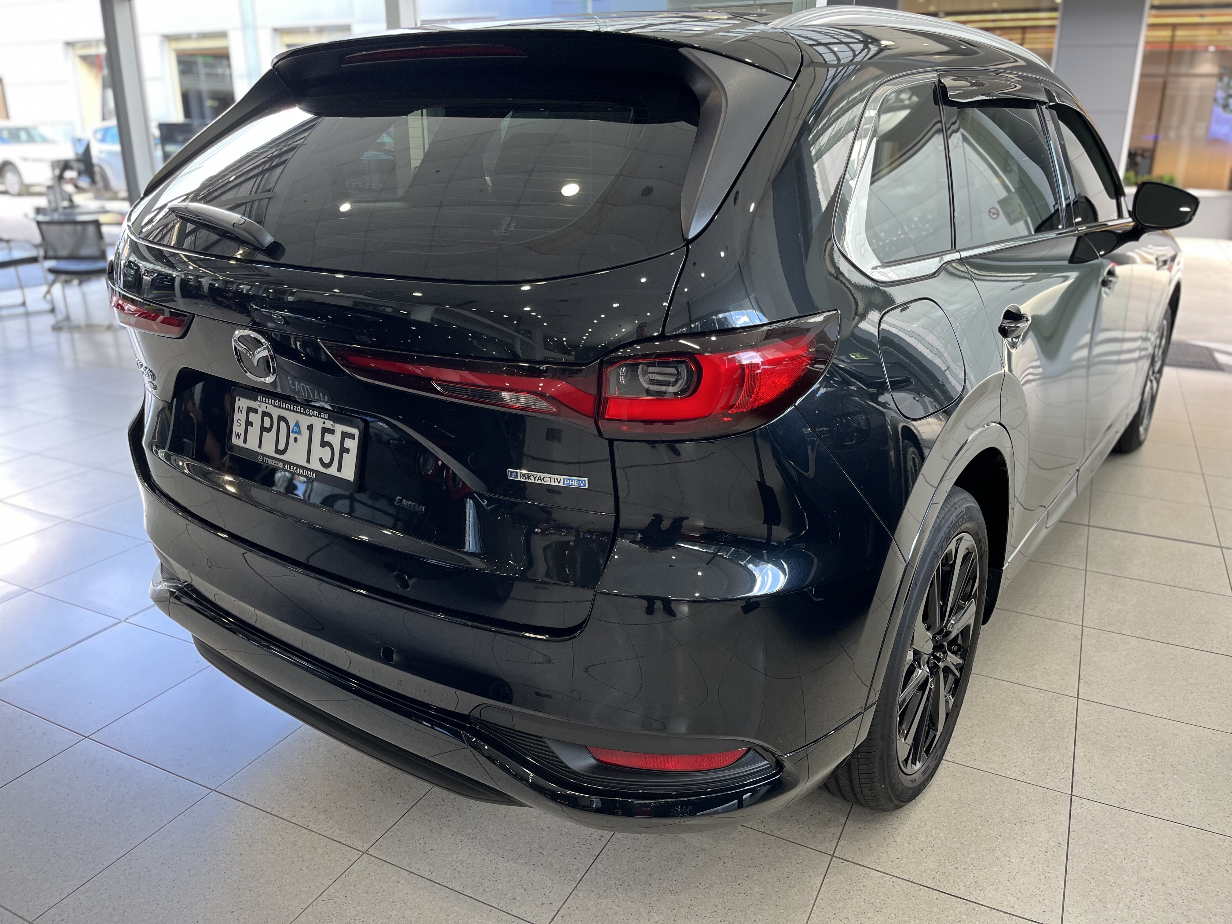 2025 MY24 Mazda CX-80 KL P50e GT SUV Image 9