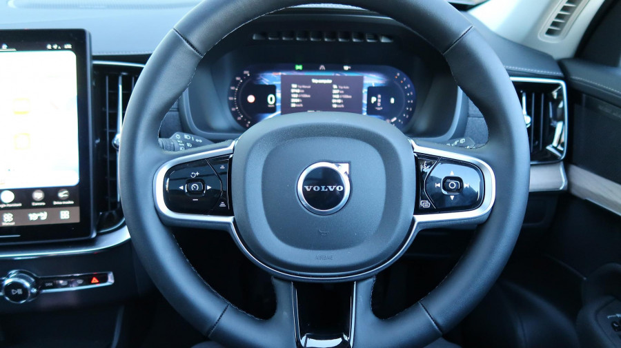 2025 MY26 Volvo XC90 L Series Plus B5 Bright SUV Image 22
