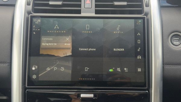 2025 Land Rover Discovery Series 5 D350 S SUV image 12