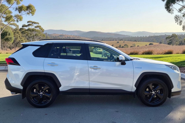 2021 Toyota RAV4 AXAH52R Cruiser SUV Image 8
