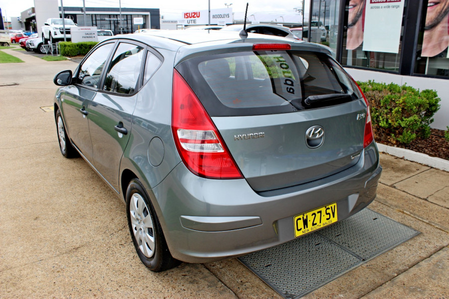 2009 Hyundai I30 FD  SX Hatchback Image 6