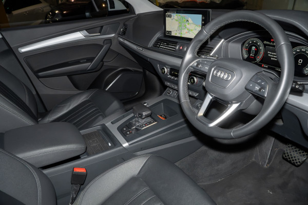 2022 MY23 Audi Q5 FY 45 TFSI SUV image 7