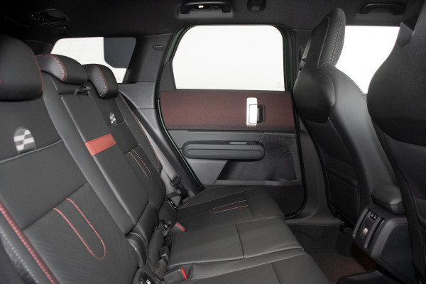 2026 MINI Countryman U25 S JCW Sport SUV image 10