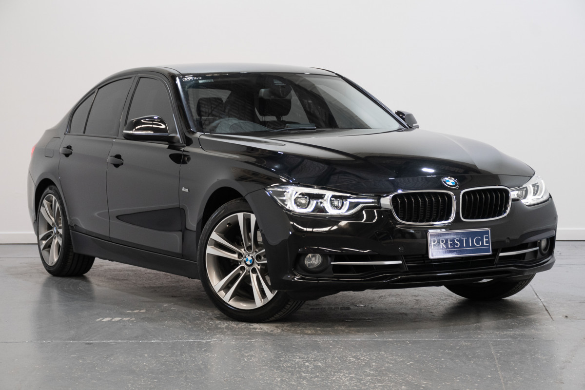 2016 BMW 3 Series 18i Sport Line Sedan
