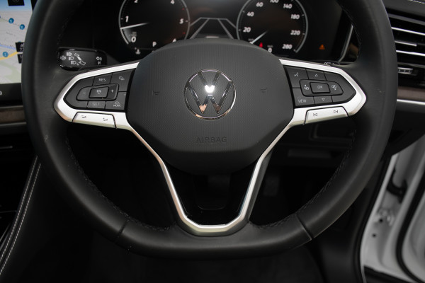2025 Volkswagen Touareg RC 170TDI SUV image 11