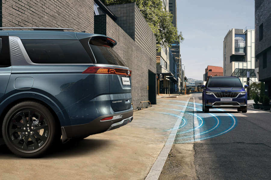 Rear Cross-traffic Collision Avoidance Assist