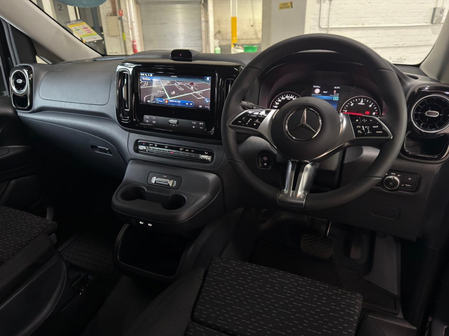 2026 Mercedes-Benz Vito 447 119CDI LWB Van Image 3