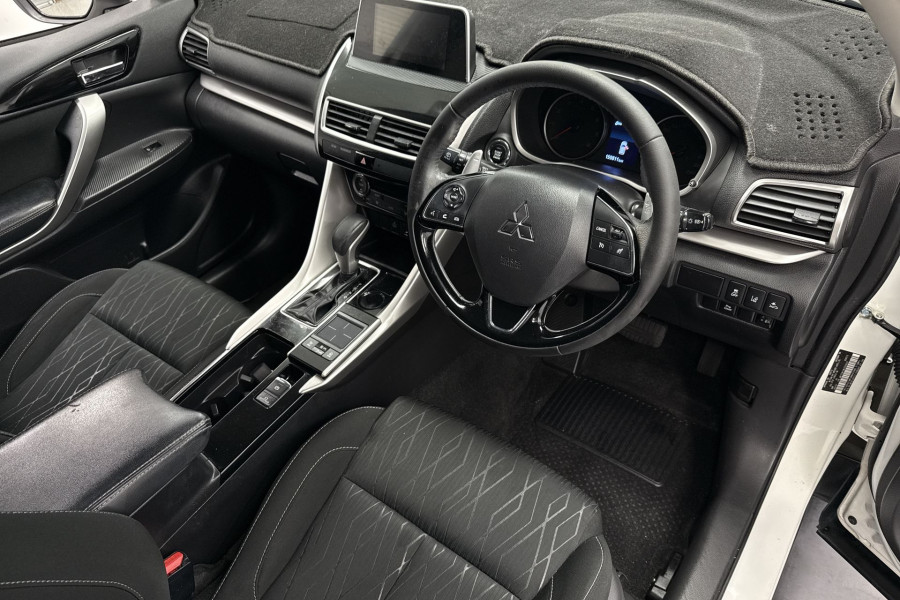 2019 Mitsubishi Eclipse Cross YA LS SUV Image 16
