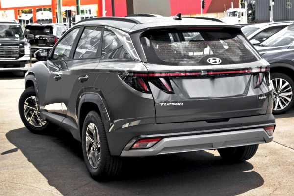 2026 Hyundai Tucson NX4.V4 Hybrid SUV Image 4