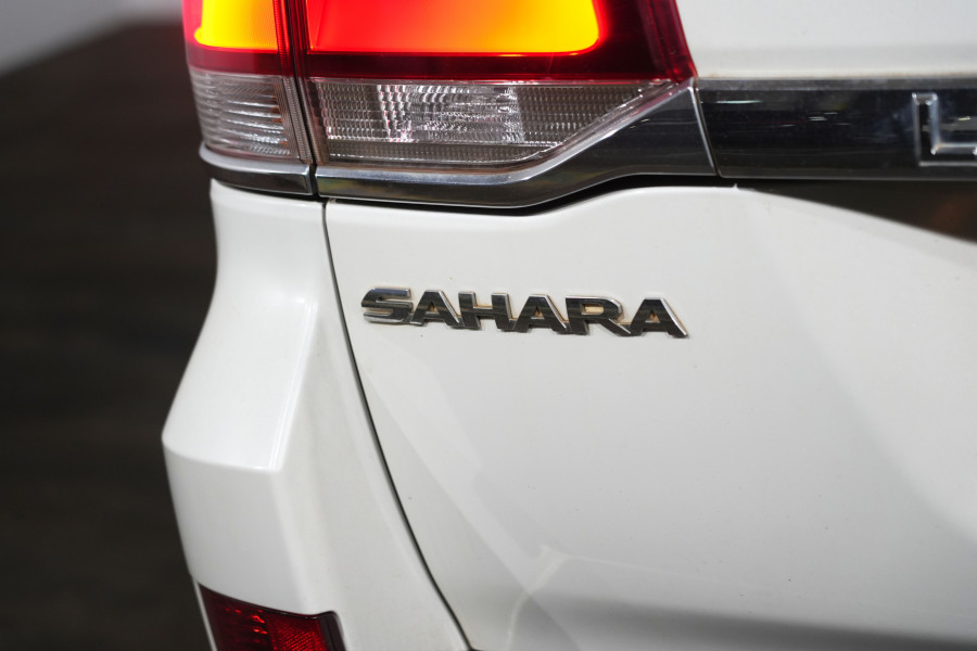 2018 Toyota LandCruiser Sahara SUV