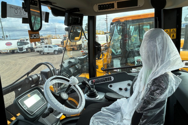 2025 JCB WHEELED LOADER Wheel Loader Image 11